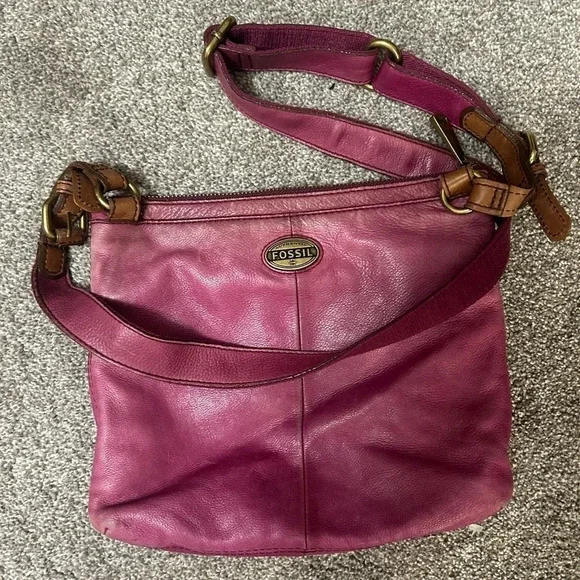 Fossil vintage crossbody in great used condition - Picture 5 of 13